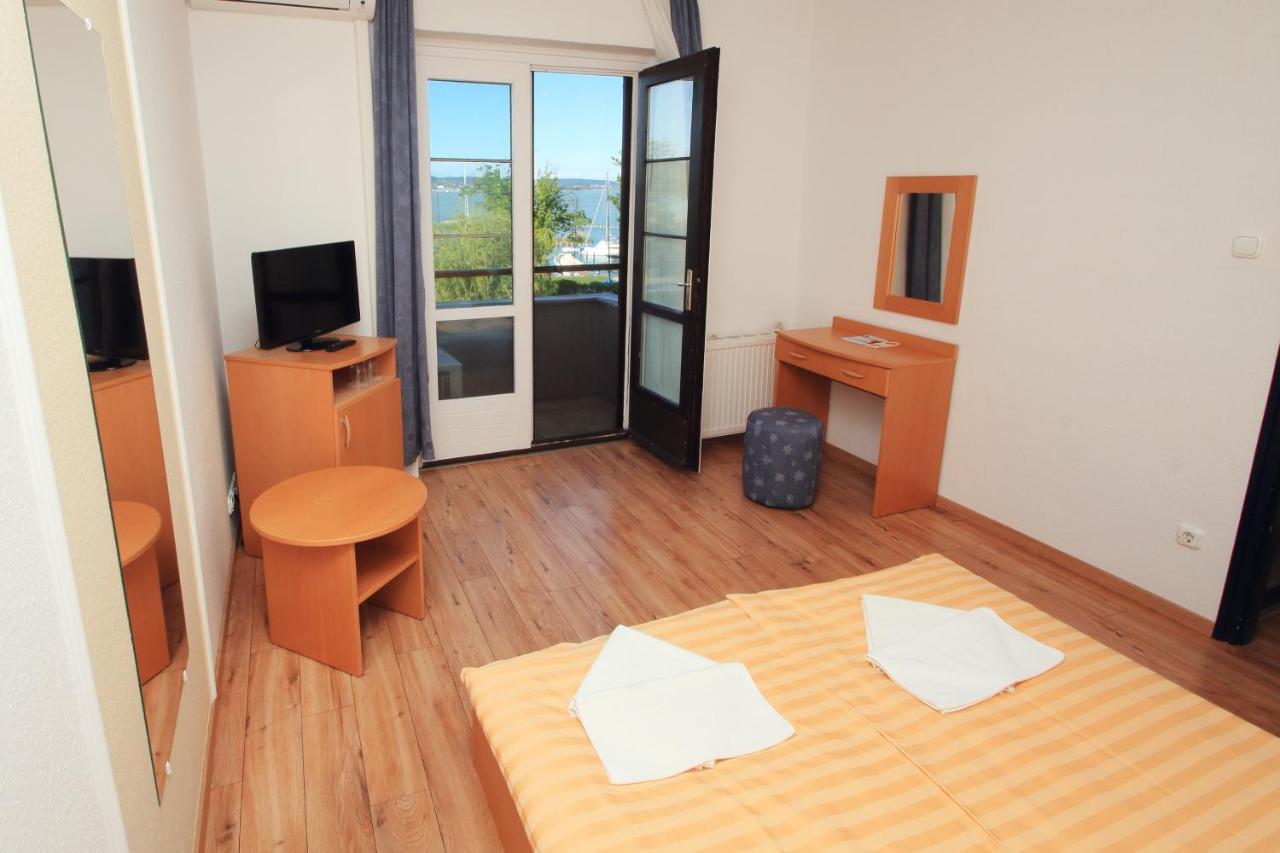 Aquilo Hotel Panorama Tihany Ngoại thất bức ảnh
