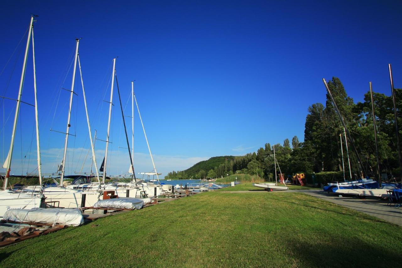 Aquilo Hotel Panorama Tihany Ngoại thất bức ảnh