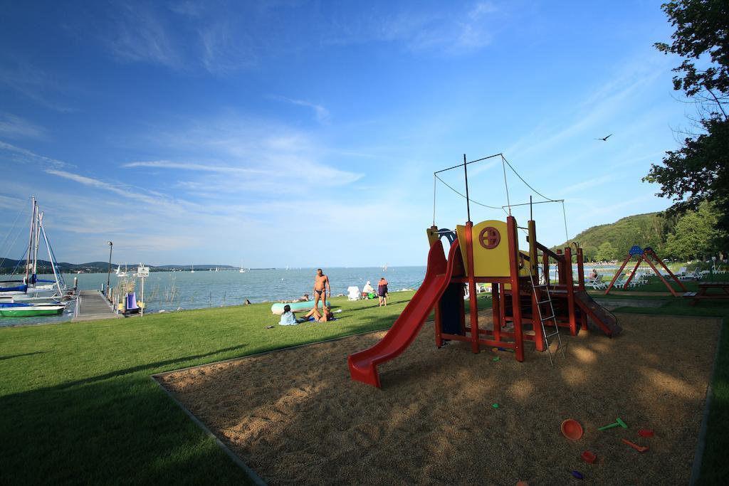 Aquilo Hotel Panorama Tihany Ngoại thất bức ảnh